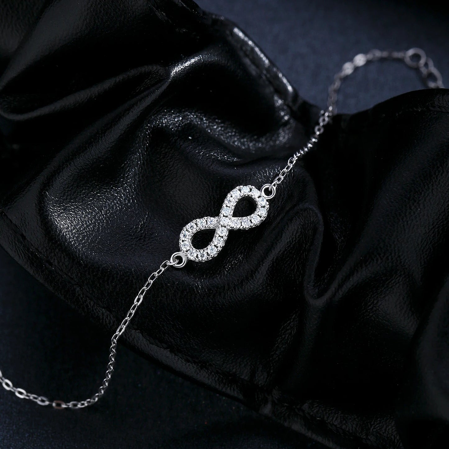 LUXE D Color Moissanite Lab Created Diamond Bracelet 925 Sterling Silver Romantic Exquisite Infinity Love For Women Jewelry