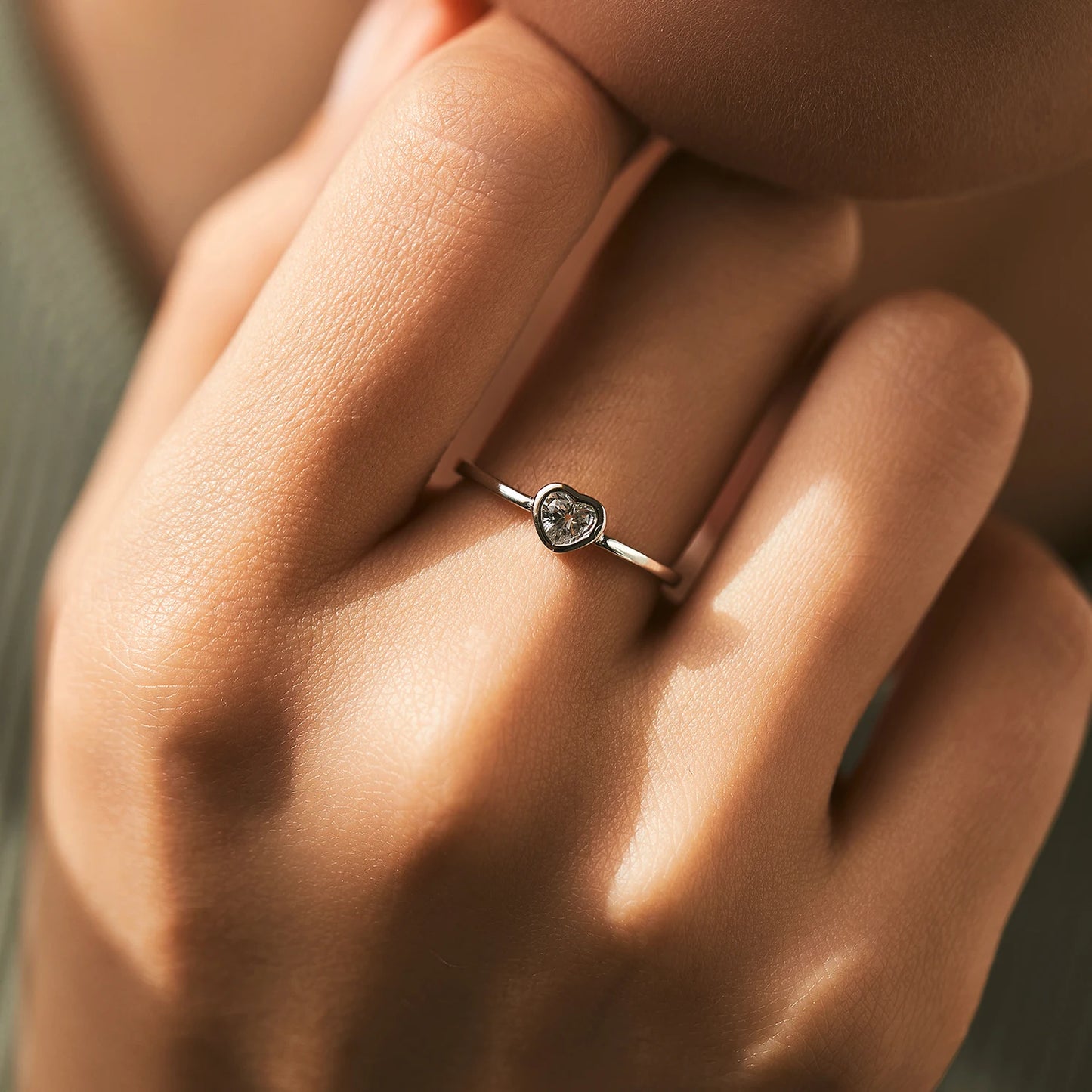 LUXE Heart shape Cut Moissanite Solitaire Wedding Ring For Women 925 Sterling Silver D Color Wedding Band Fine Jewelry